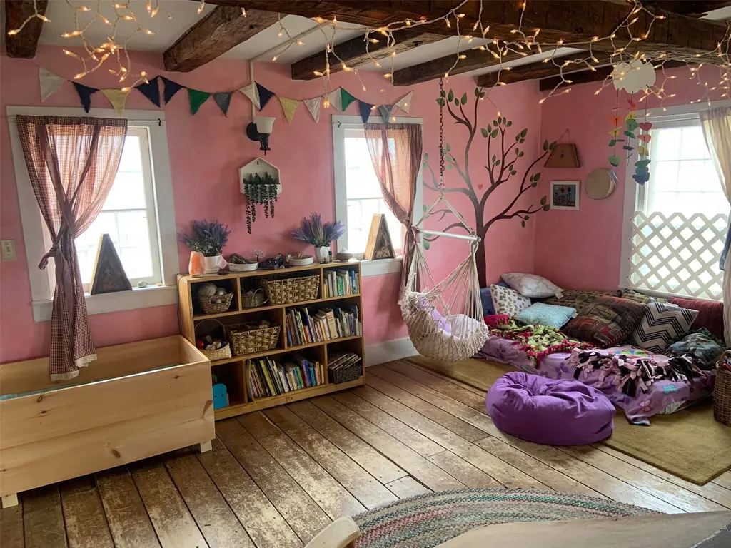 What Is Waldorf Education? A Complete Guide To Waldorf Learning And Classroom Environment 14 Waldorf Classroom Reading And Storytelling Areas